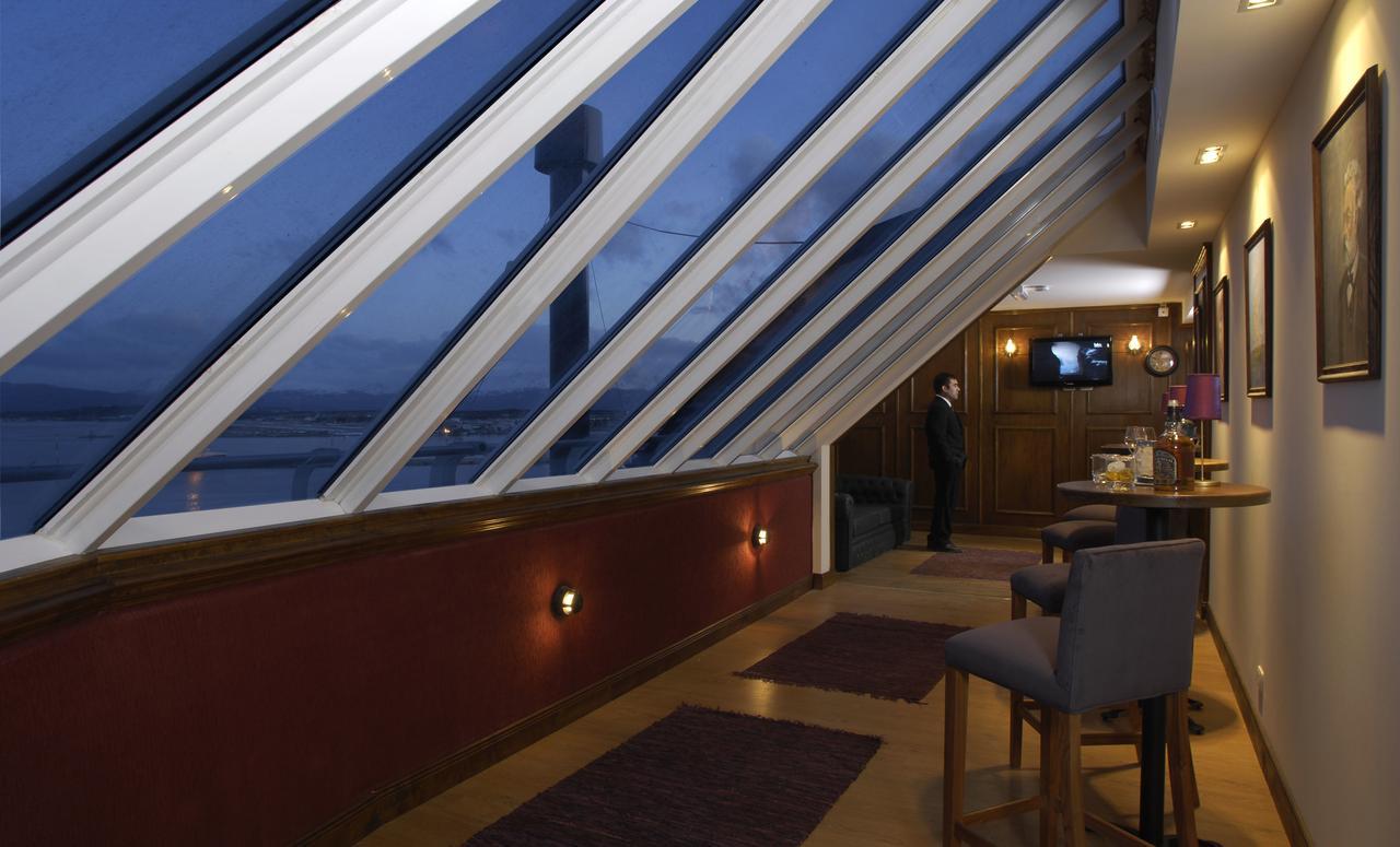 Cilene Del Faro Suites & Spa Ushuaia Restoran fotoğraf